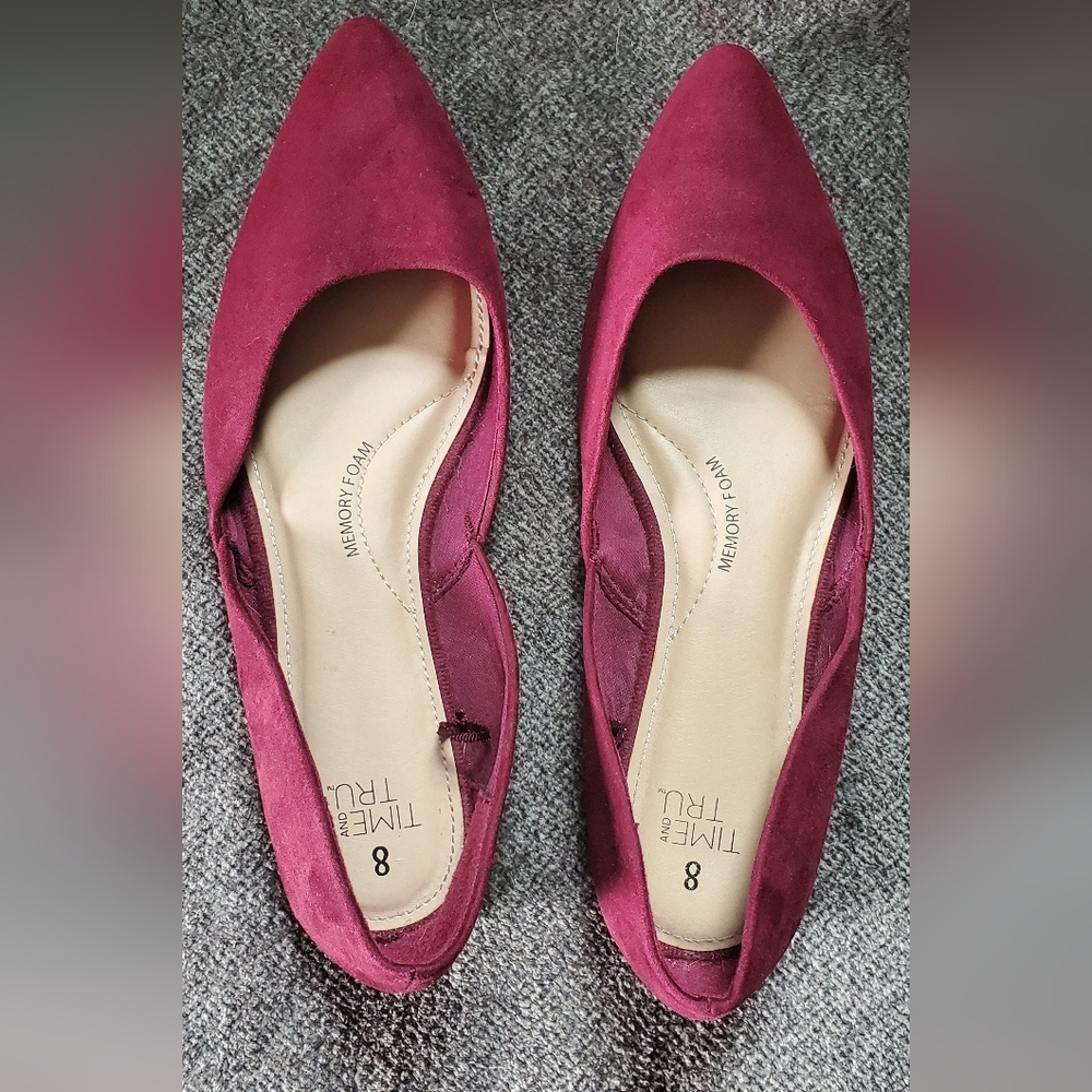 Time and Tru maroon flats, size 8